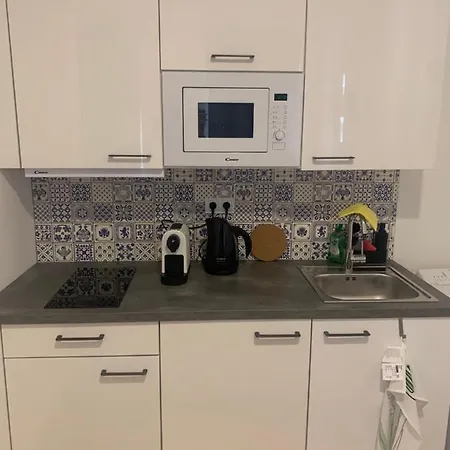 New Chain Florenc Apartment *