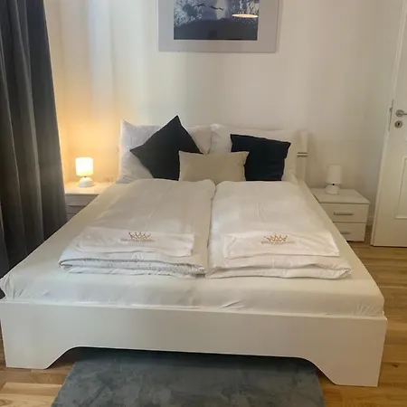 Apartment New Chain Florenc